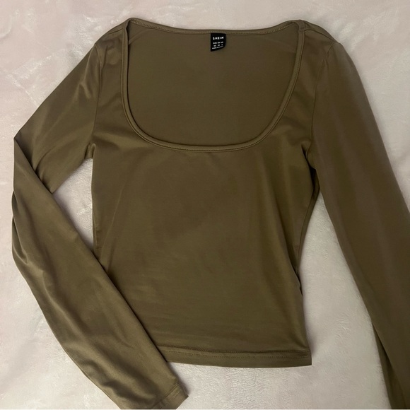 nude long sleeve. - Picture 1 of 1